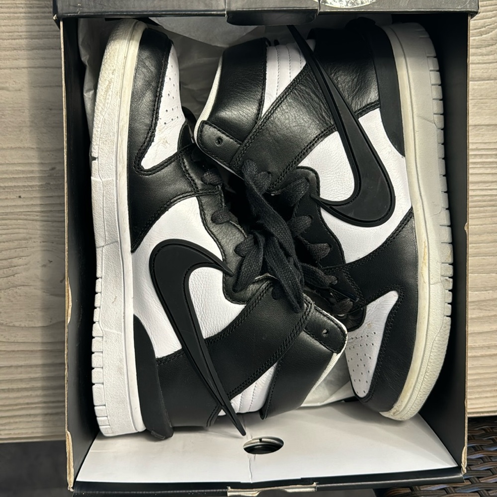 Nike Dunk Hi x Ambush